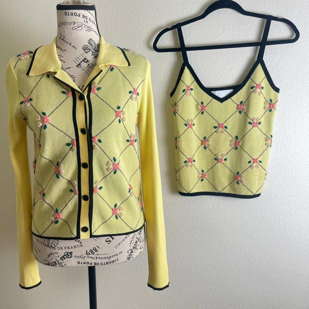 Naya Rea Yellow Floral Embroidered Cardigan and Camisole Knit Twinset Womens S